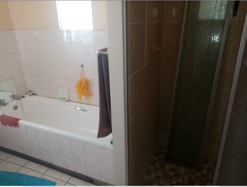 5 Bedroom Property for Sale in Flimieda North West